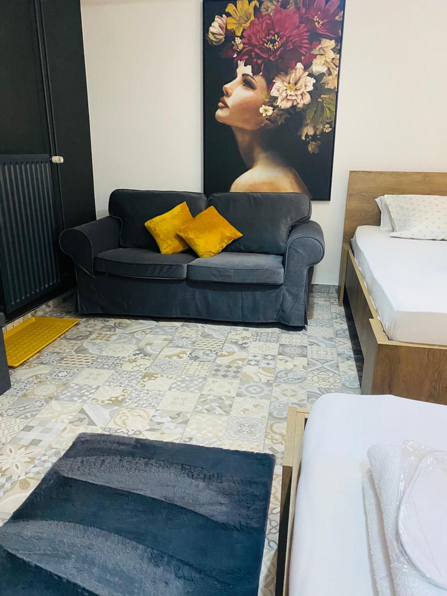 Rooms & Apartment Zala Airport Shuttle Option Церклє-на-Горенськем Екстер'єр фото